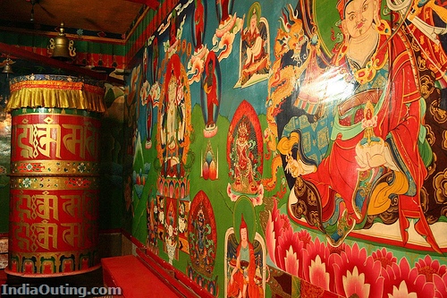 darjeeling wall paintings
