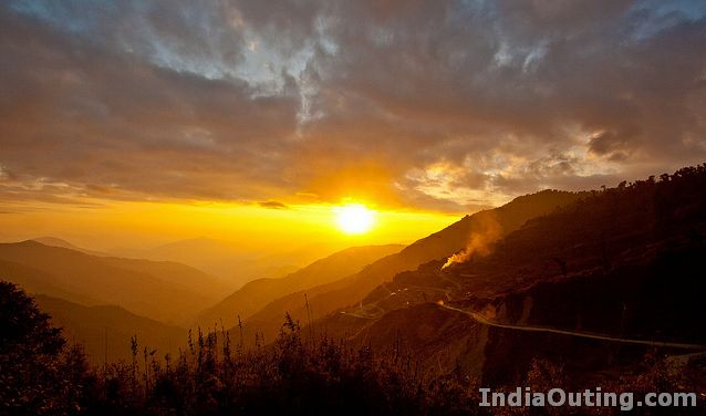 Sun Sets On Nathu La