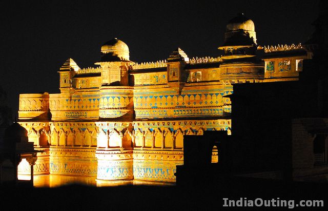 Gwalior Fort-at night