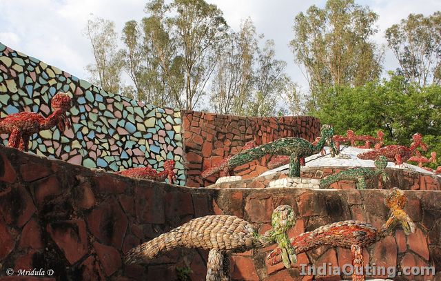 Rock Garden-peacock sculptures